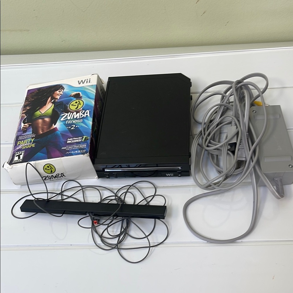 Nintendo Black and Gray Console Bundle. Working